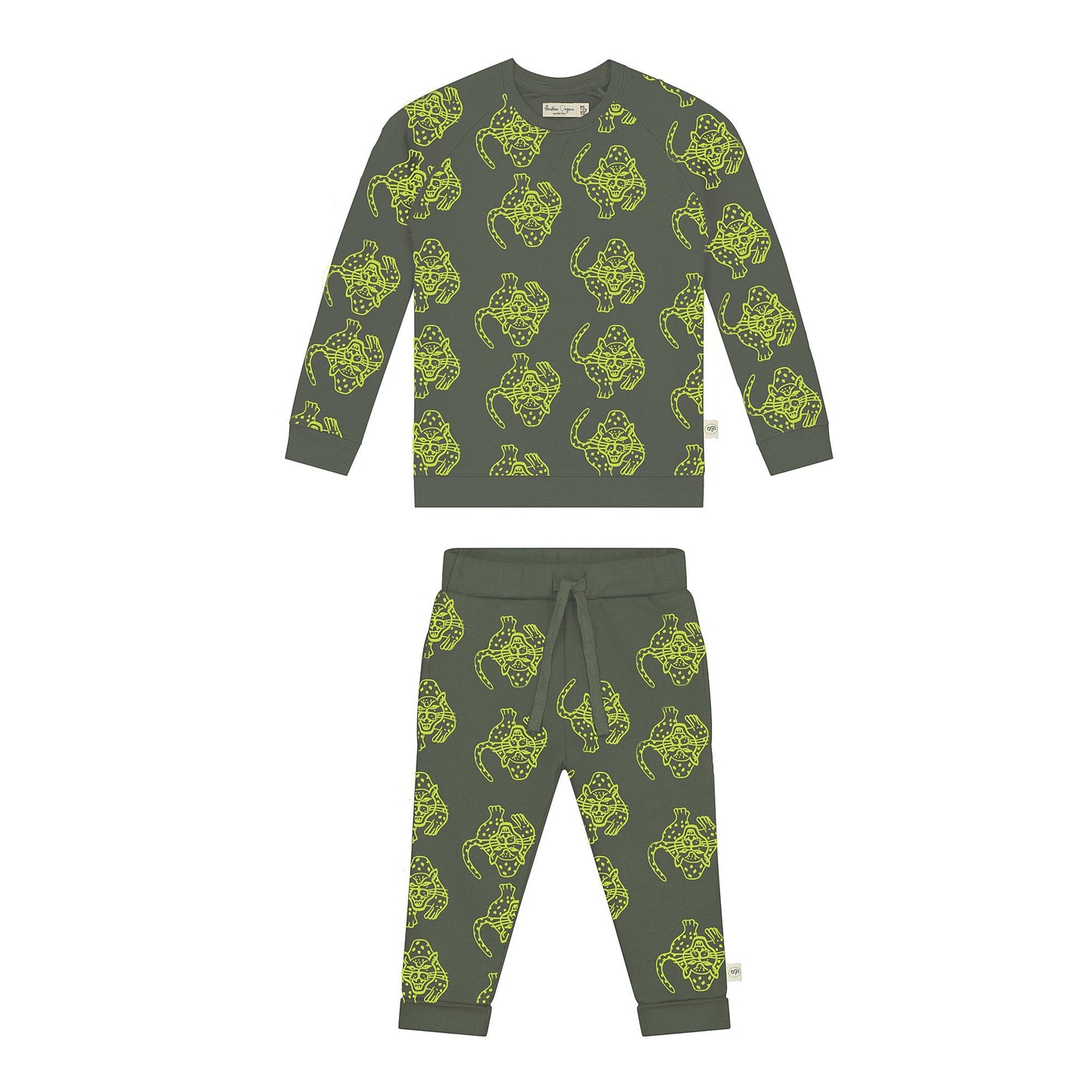 'Camping Magical Leopard' All Over Print Set in Balsam Green kleur