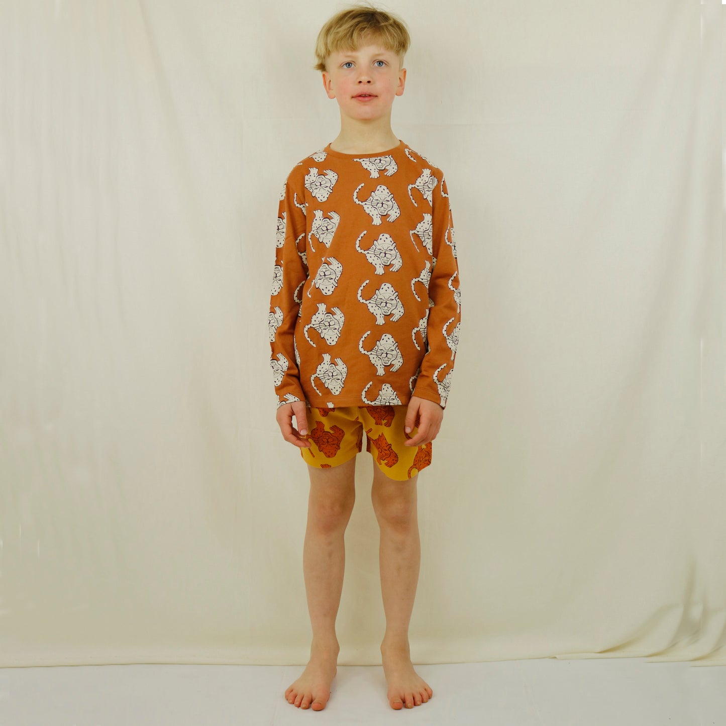 Magische Unisex-Shorts mit Leoparden-Allover-Print