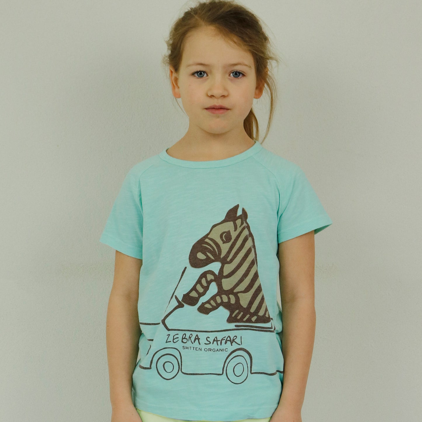 Safari zebra guide short sleeve green T-shirt